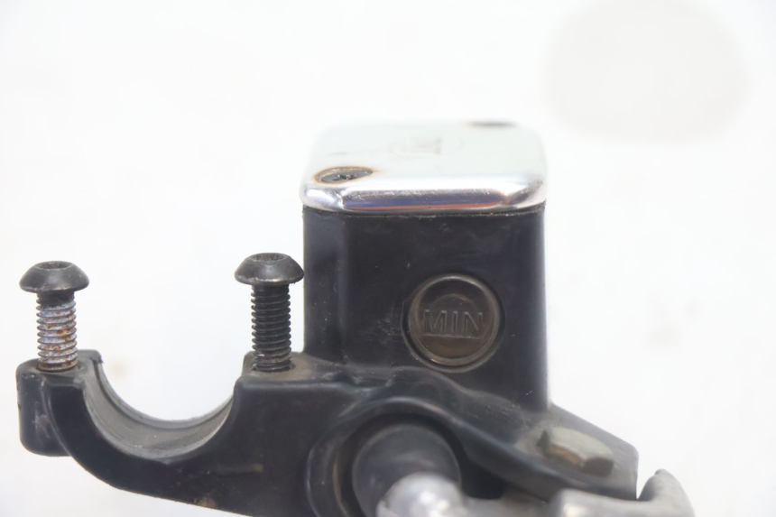 photo de BREMSPUMPE VORNE MBK NITRO 50 (2004 - 2008) - Technische Nahaufnahme