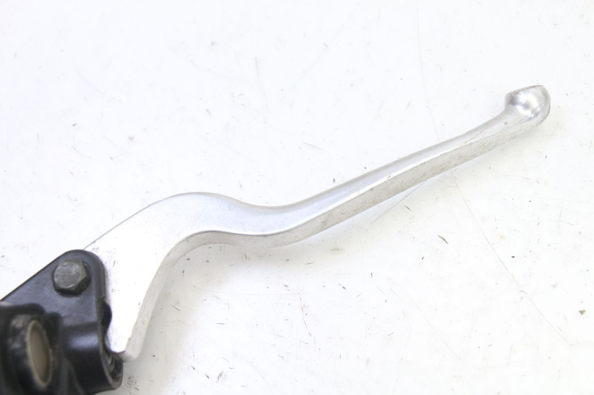 photo de VORDERER HAUPTBREMSZYLINDER SYM ORBIT 2 4T 50 (2008 - 2017) - Zoom auf Gebrauchszustand