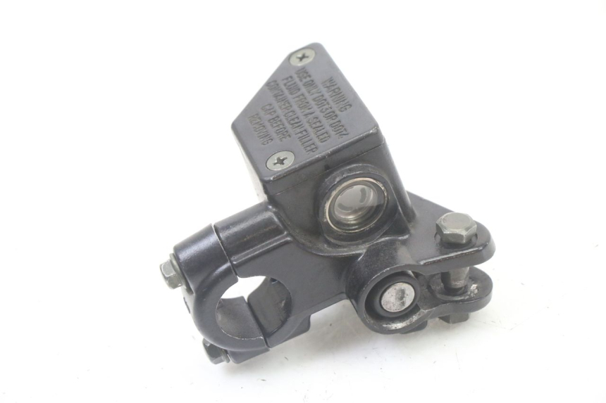 photo de BREMSPUMPE VORNE SYM ORBIT III 3 4T 50 (2021 - 2025) - Alternative Perspektive