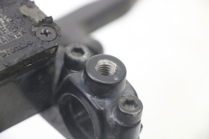 photo de BREMSPUMPE VORNE MBK OVETTO 4T 50 (2008 - 2016) - Alternative Perspektive