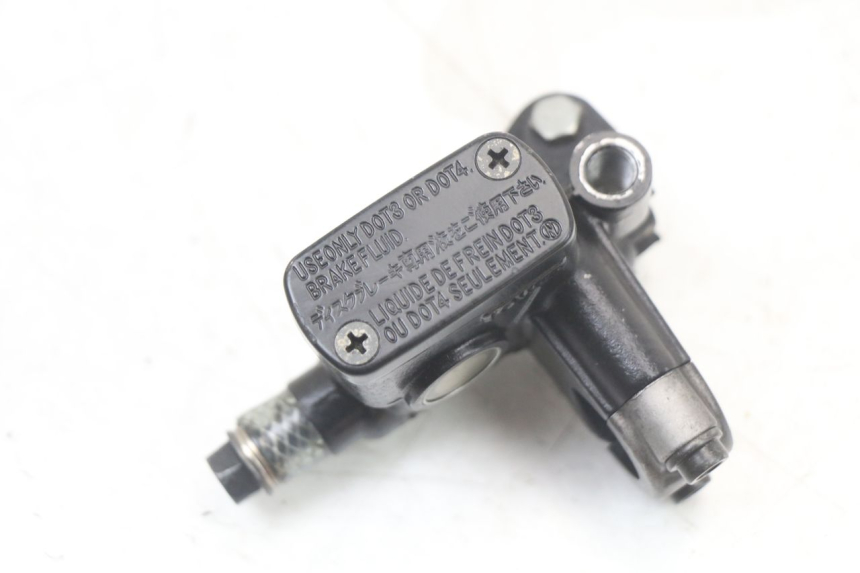 photo de VORDERER BREMSSATTEL HONDA PCX (JF28) 125 (2009 - 2011) - Zoom auf Gebrauchszustand