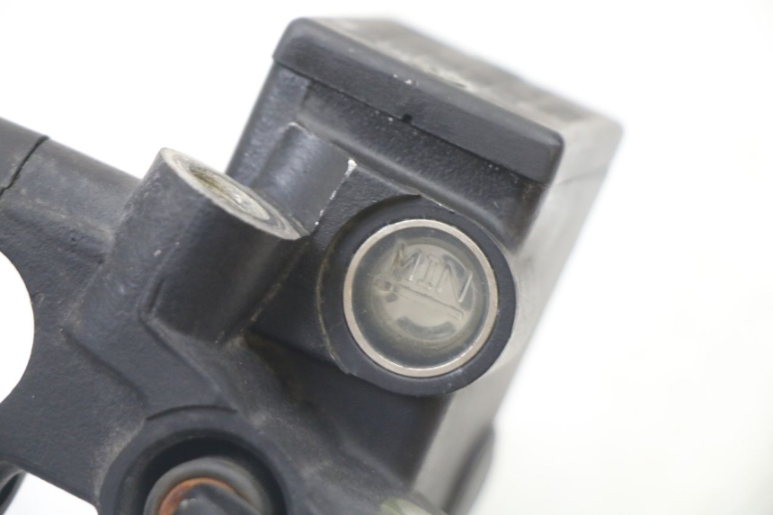 photo de VORDERER HAUPTBREMSZYLINDER PEUGEOT CITYSTAR 50 (2013 - 2017) - Gesamtansicht des Produkts