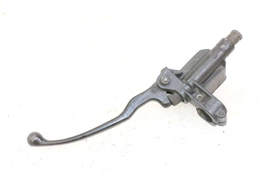 photo de VORDERER HAUPTBREMSZYLINDER PIAGGIO MP3 125 (2006 - 2014) - Zoom auf Gebrauchszustand