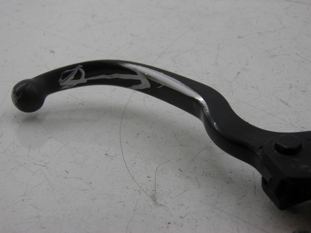 photo de BREMSPUMPE VORNE PIAGGIO XEVO - X EVO 125 (2010 - 2015) - Detailansicht des Bauteils