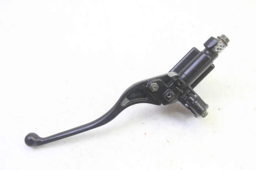 photo de BREMSPUMPE VORNE EFUN PUSA 1 - Details der Befestigungspunkte