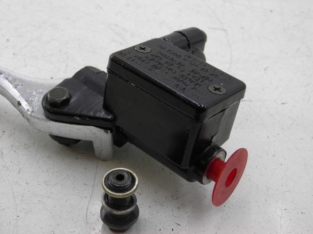 photo de BREMSPUMPE VORNE QINGQI SPEEDY 50 (2005 - 2007) - Gesamtansicht des Produkts