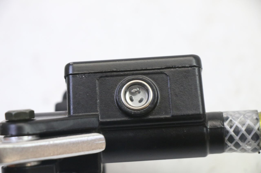 photo de VORDERER BREMSSATTEL APOLLO RFZ 125 - Gesamtansicht des Produkts