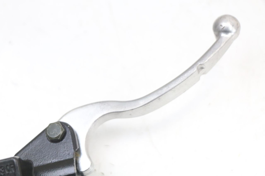 photo de BREMSPUMPE VORNE APOLLO RFZ 140 - Zoom auf Gebrauchszustand