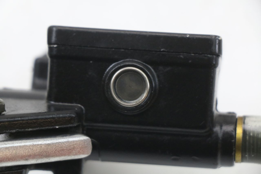 photo de BREMSPUMPE VORNE APOLLO RFZ 140 - Technische Nahaufnahme