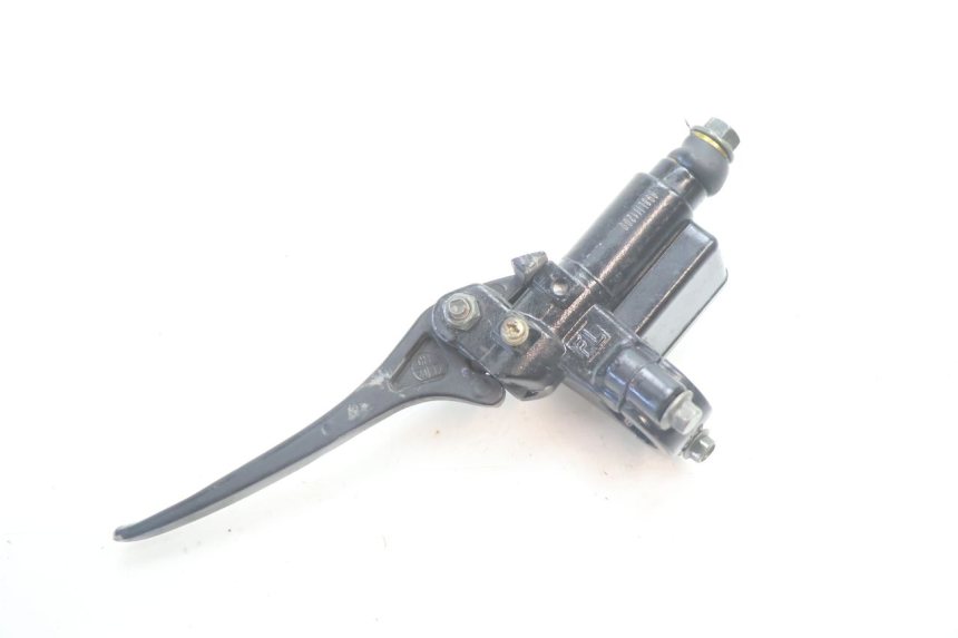 photo de VORDERER HAUPTBREMSZYLINDER TNT MOTOR ROMA 10' 2T 50 (2011 - 2018) - Details der Befestigungspunkte