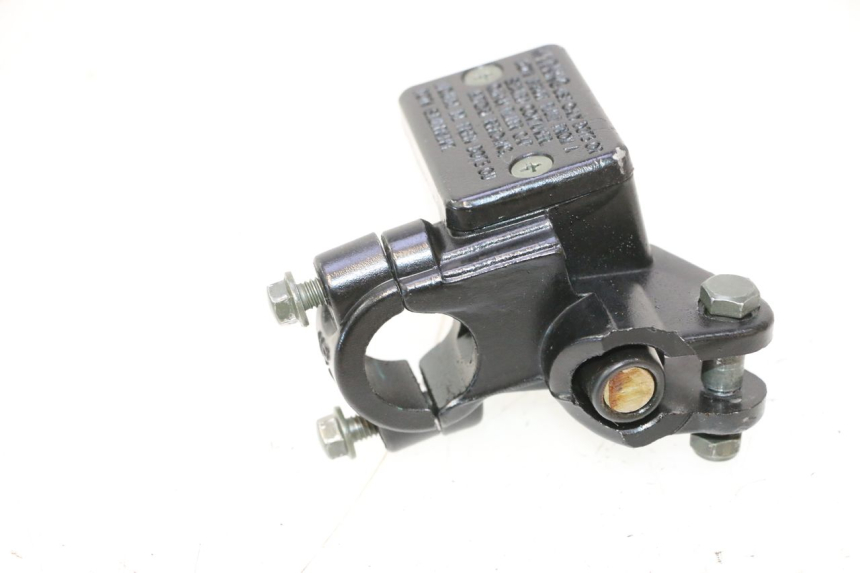 photo de VORDERER HAUPTBREMSZYLINDER TNT MOTOR ROMA 12' 2T 50 (2007 - 2018) - Alternative Perspektive