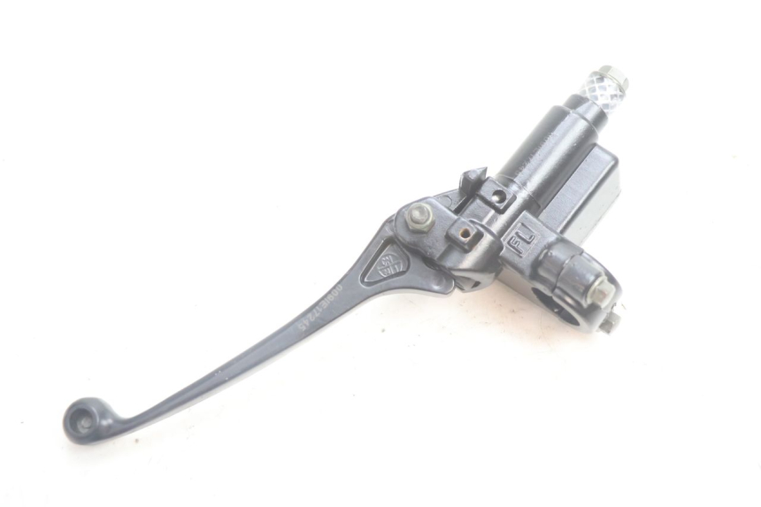 photo de VORDERER HAUPTBREMSZYLINDER TNT MOTOR ROMA 12' 2T 50 (2007 - 2018) - Details der Befestigungspunkte