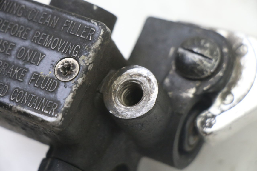 photo de BREMSPUMPE VORNE GILERA RUNNER SP 50 (2006 - 2008) - Alternative Perspektive