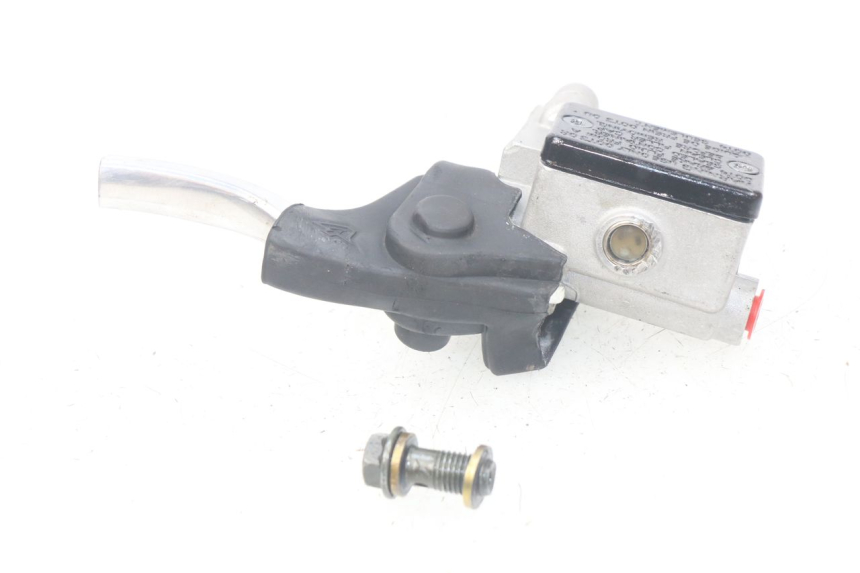 photo de VORDERER HAUPTBREMSZYLINDER APOLLO RXF 125 - Hauptansicht