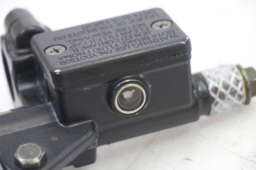 photo de VORDERER HAUPTBREMSZYLINDER APOLLO RXF 125 - Detailansicht des Bauteils