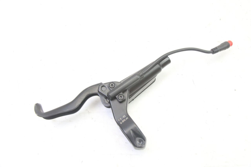 photo de BREMSPUMPE VORNE HERO S10 1 - Details der Befestigungspunkte