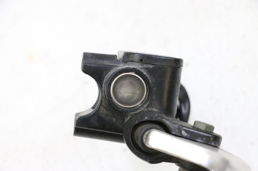 photo de BREMSPUMPE VORNE JM MOTORS SANTANA 50 (2014 - 2023) - Detailansicht des Bauteils