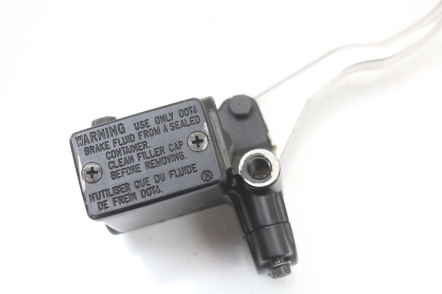 photo de VORDERER HAUPTBREMSZYLINDER PEUGEOT SATELIS 125 (2010 - 2012) - Gesamtansicht des Produkts