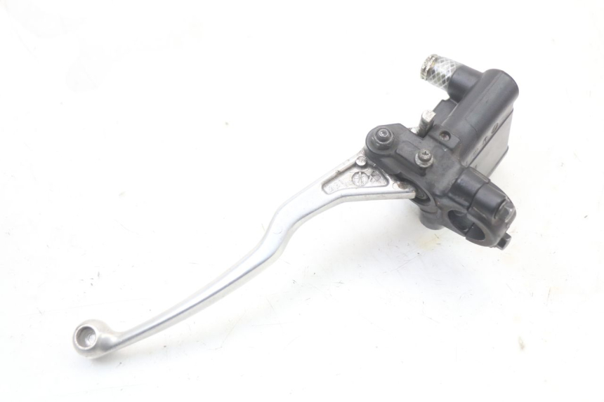 photo de VORDERER HAUPTBREMSZYLINDER PEUGEOT SATELIS 125 (2010 - 2012) - Oberflächenzustand und Material