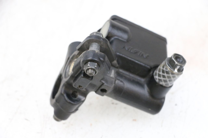 photo de BREMSPUMPE VORNE PEUGEOT SATELIS 125 (2013 - 2018) - Detailansicht des Bauteils