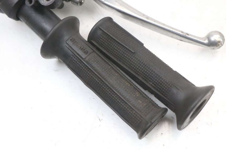 photo de BREMSPUMPE VORNE APRILIA SCARABEO GT 125 (1999 - 2007) - Gesamtansicht des Produkts