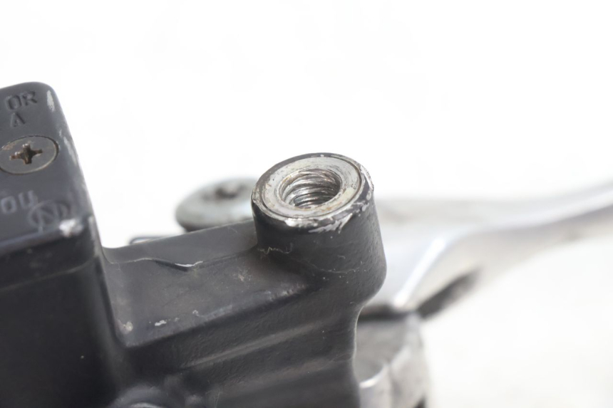 photo de BREMSPUMPE VORNE HONDA SH 125 (2001 - 2003) - Alternative Perspektive