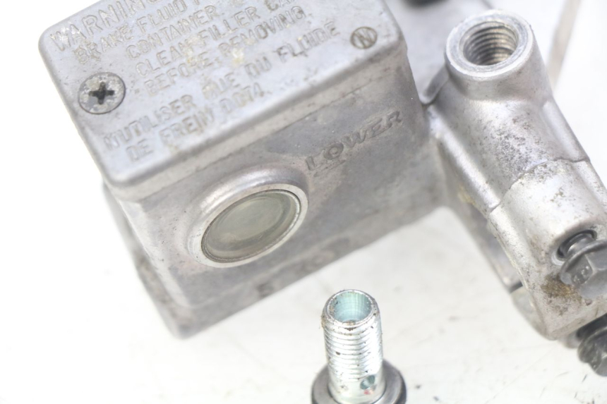 photo de VORDERER BREMSSATTEL SUZUKI SIXTEEN 125 (2008 - 2010) - Alternative Perspektive