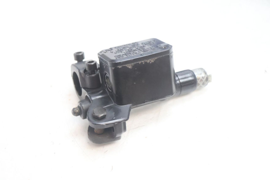 photo de BREMSPUMPE VORNE YAMAHA SLIDER 50 (1999 - 2004) - Hauptansicht