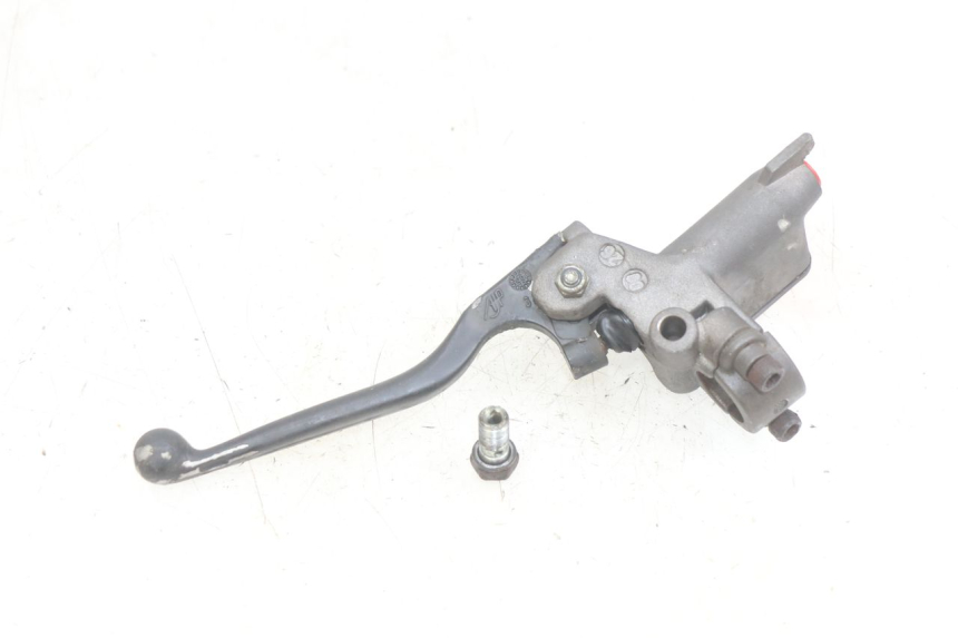 photo de VORDERER HAUPTBREMSZYLINDER PEUGEOT SPEEDFIGHT LC 50 (1996 - 2002) - Zoom auf Gebrauchszustand