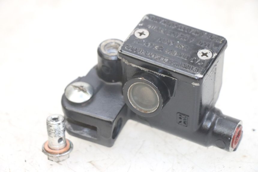 photo de VORDERER HAUPTBREMSZYLINDER APRILIA SR 2T 50 (2012 - 2017) - Hauptansicht