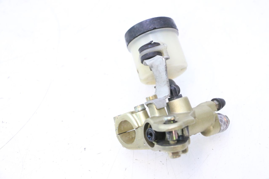 photo de BREMSPUMPE VORNE DUCATI SS IE DS CARENEE 1000 (2002 - 2006) - Details der Befestigungspunkte