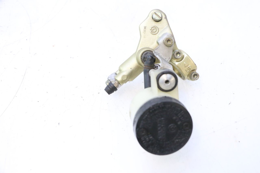 photo de BREMSPUMPE VORNE DUCATI SS IE DS CARENEE 1000 (2002 - 2006) - Oberflächenzustand und Material