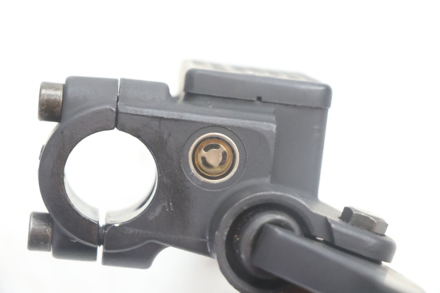 photo de BREMSPUMPE VORNE PEUGEOT STREETZONE NAKED 2T 50 (2014 - 2018) - Oberflächenzustand und Material