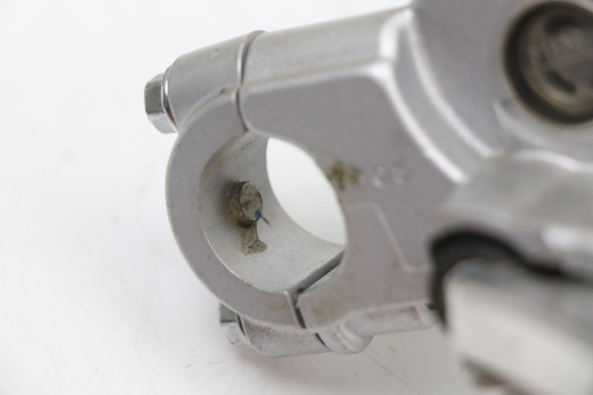 photo de BREMSPUMPE VORNE KYMCO SUPER 8 4T 50 (2018 - 2020) - Details der Befestigungspunkte