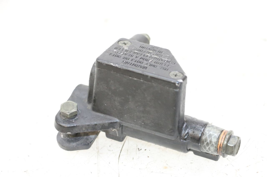 photo de VORDERER HAUPTBREMSZYLINDER SYM ORBIT 2 4T 50 (2008 - 2017) - Hauptansicht