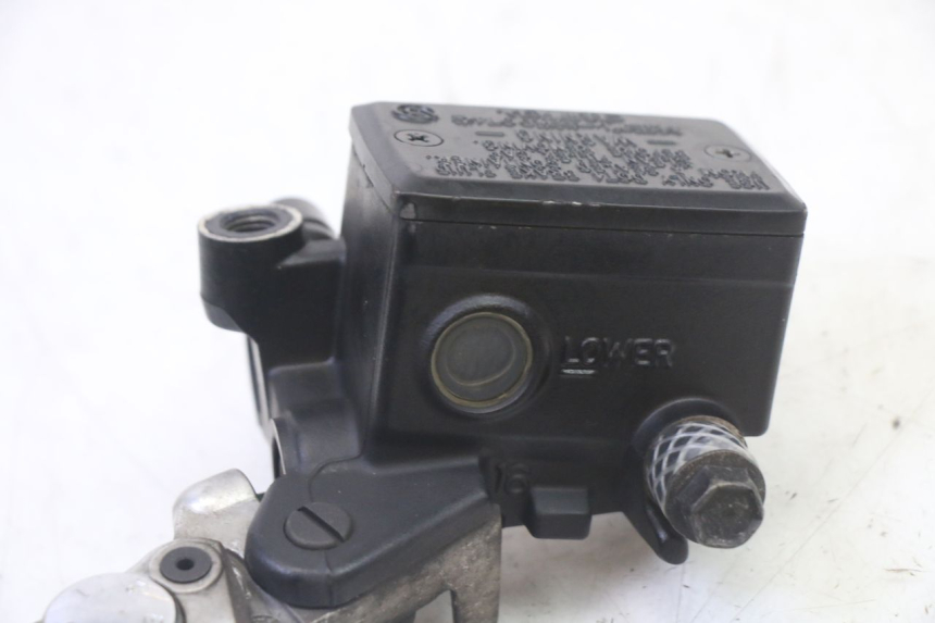 photo de VORDERER BREMSSATTEL YAMAHA TDM ABS 900 (2002 - 2014) - Technische Nahaufnahme