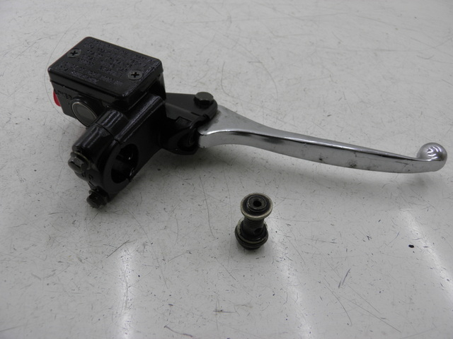 photo de BREMSPUMPE VORNE TNT MOTOR ROMA 10' 4T 50 (2007 - 2018) - Detailansicht des Bauteils