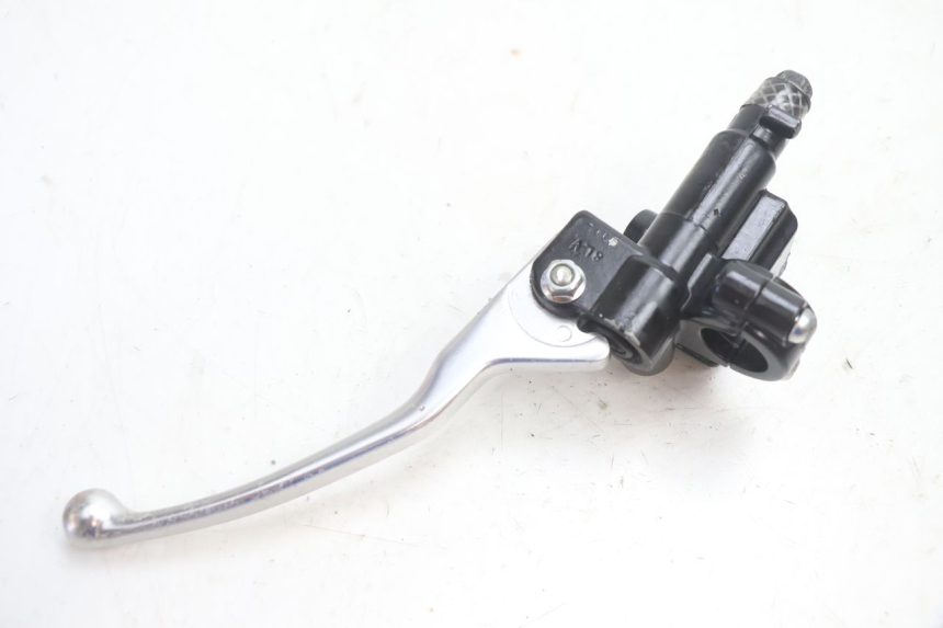 photo de BREMSPUMPE VORNE PIAGGIO TYPHOON 50 (2000 - 2009) - Details der Befestigungspunkte