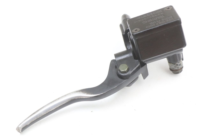 photo de VORDERER HAUPTBREMSZYLINDER PEUGEOT V-CLIC VCLIC 50 (2007 - 2013) - Alternative Perspektive