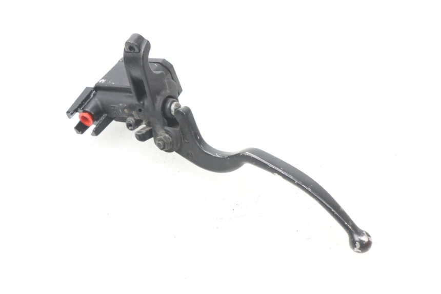 photo de VORDERER HAUPTBREMSZYLINDER YAMAHA XMAX X-MAX 125 (2006 - 2009) - Zoom auf Gebrauchszustand