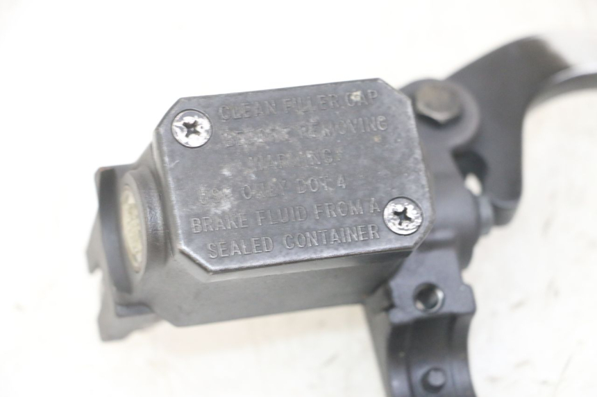 photo de VORDERER BREMSSATTEL YAMAHA X-MAX XMAX 125 (2010 - 2013) - Technische Nahaufnahme