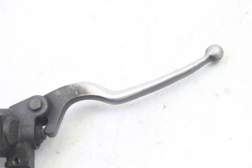 photo de VORDERER BREMSSATTEL YAMAHA X-MAX XMAX 125 (2010 - 2013) - Zoom auf Gebrauchszustand