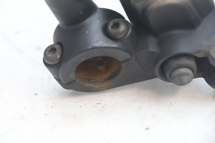 photo de VORDERER HAUPTBREMSZYLINDER YAMAHA XMAX X-MAX 125 (2006 - 2009) - Oberflächenzustand und Material