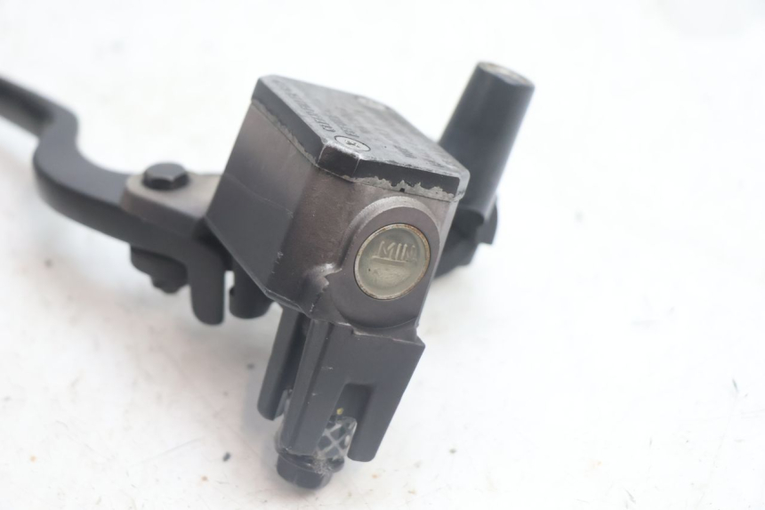 photo de VORDERER BREMSSATTEL YAMAHA X-MAX XMAX 125 (2010 - 2013) - Oberflächenzustand und Material