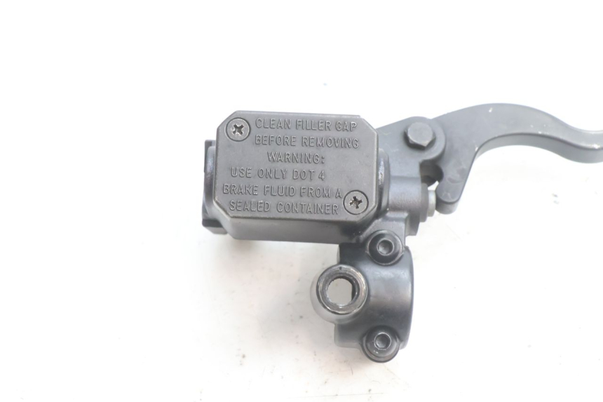 photo de VORDERER BREMSSATTEL YAMAHA X-MAX XMAX 125 (2010 - 2013) - Detailansicht des Bauteils