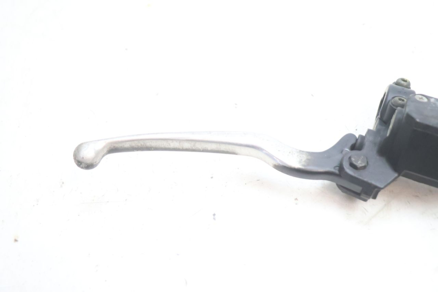 photo de BREMSPUMPE VORNE PIAGGIO X8 STREET 125 (2006 - 2007) - Technische Nahaufnahme