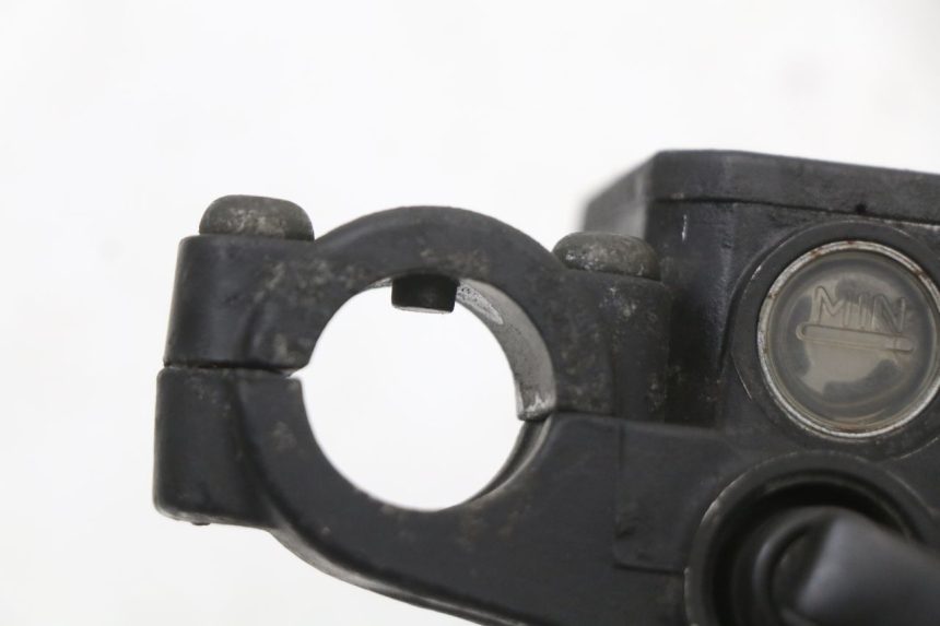 photo de VORDERER HAUPTBREMSZYLINDER PIAGGIO X9 125 (2000 - 2003) - Gesamtansicht des Produkts