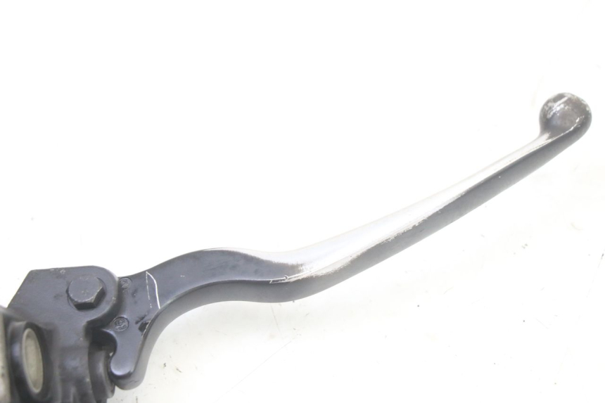 photo de BREMSPUMPE VORNE PIAGGIO XEVO - X EVO 125 (2007 - 2017) - Zoom auf Gebrauchszustand