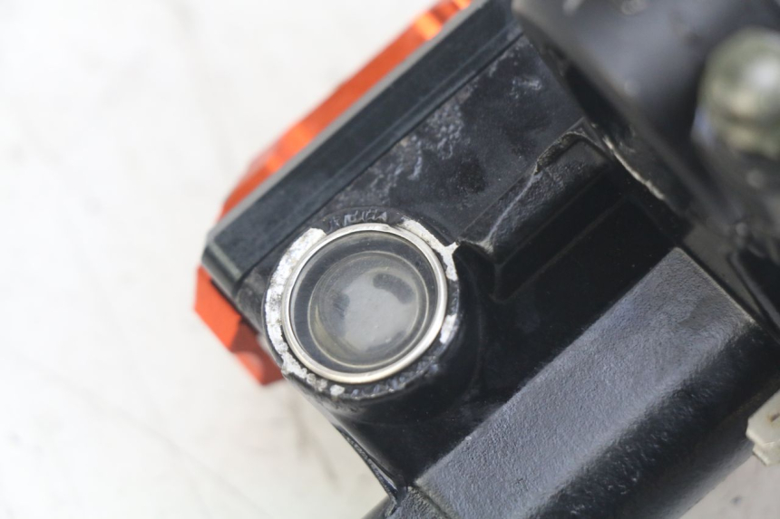 photo de VORDERER HAUPTBREMSZYLINDER ZHEJIANG XMOTOS XB-81 50 - Detailansicht des Bauteils