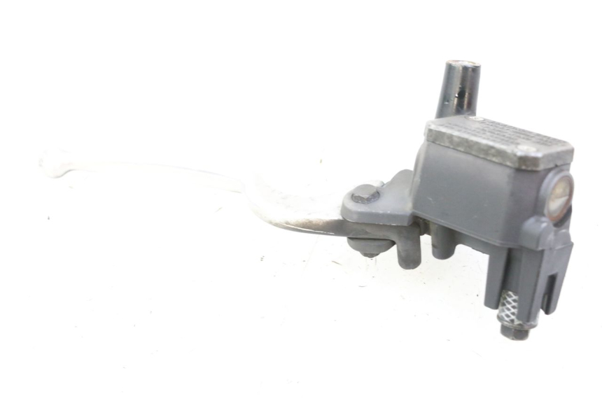 photo de BREMSPUMPE VORNE YAMAHA X-MAX XMAX ABS 250 (2010 - 2014) - Zoom auf Gebrauchszustand